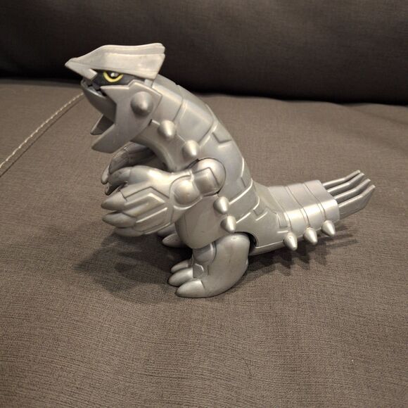 Pokemon/Nintendo 10th Anniversary Silver Groudon 2003 Hasbro Action Figure - Picture 1 of 5